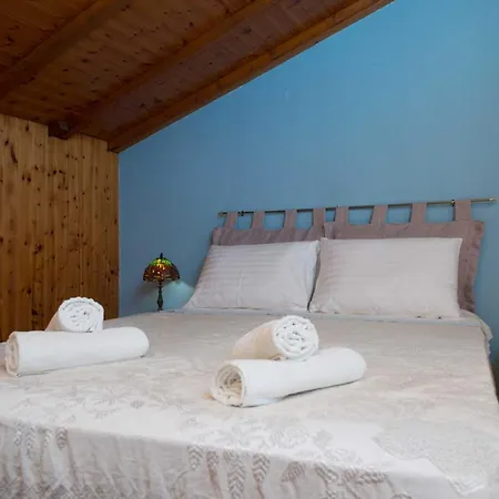 Frosos Beachfront Maisonette Acharavi *