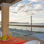 Frosos Beachfront Maisonette Acharavi Apartmán
