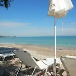 公寓 Frosos Beachfront Maisonette Acharavi 阿查拉维